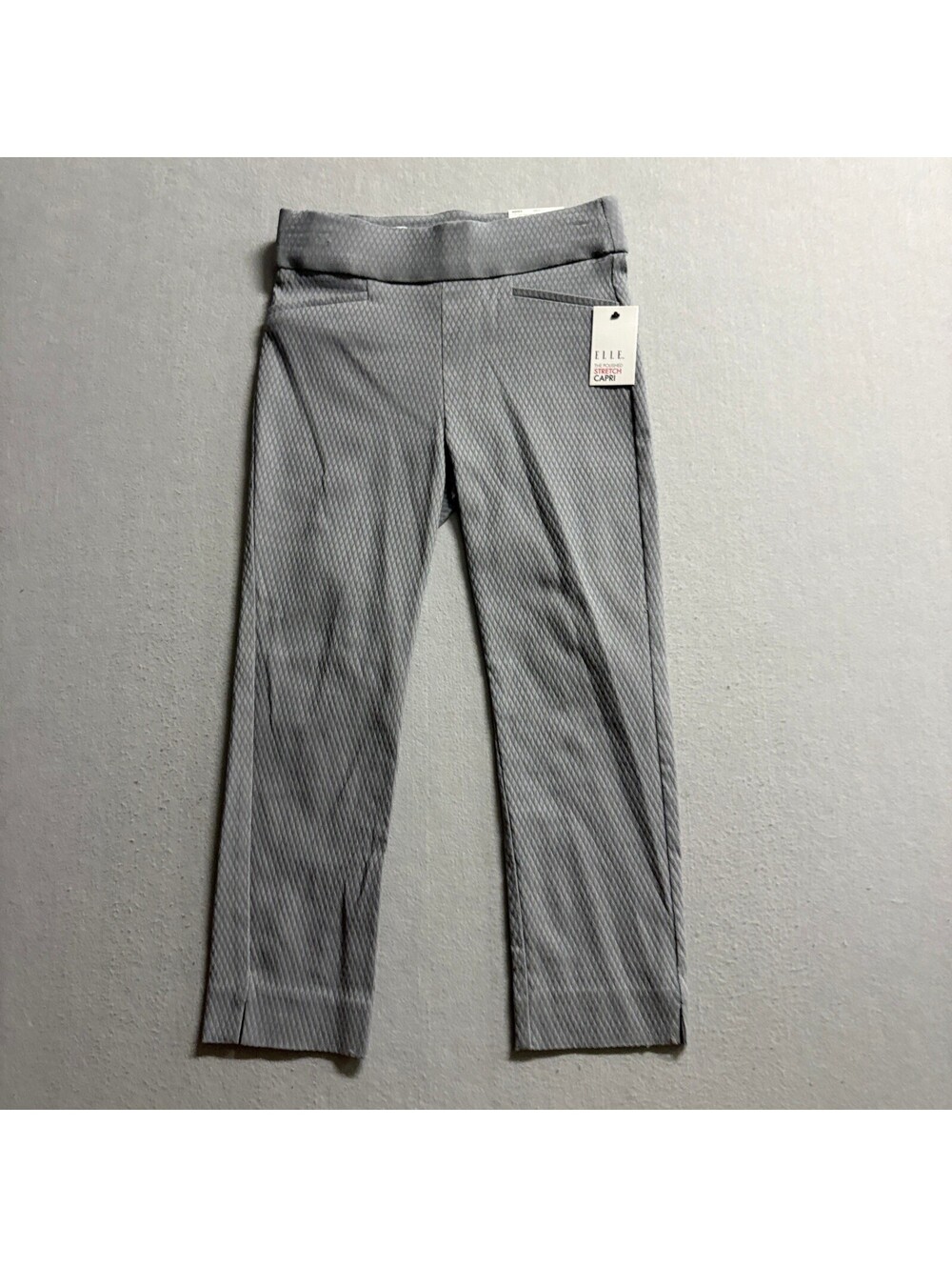 Elle The Polished Stretch Capri Pants Womens Small Gray Diamond Pattern Pull On